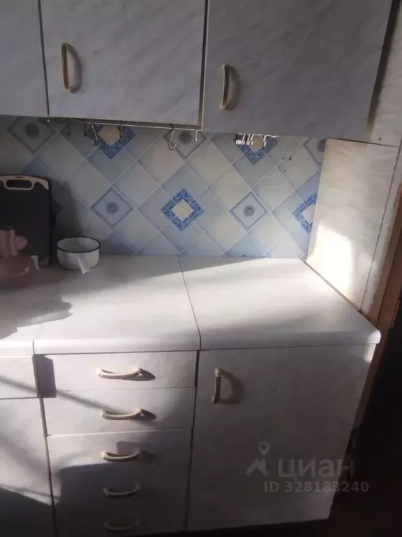 Комната Москва Измайловская пл., 6 (18.0 м) - Фото 1