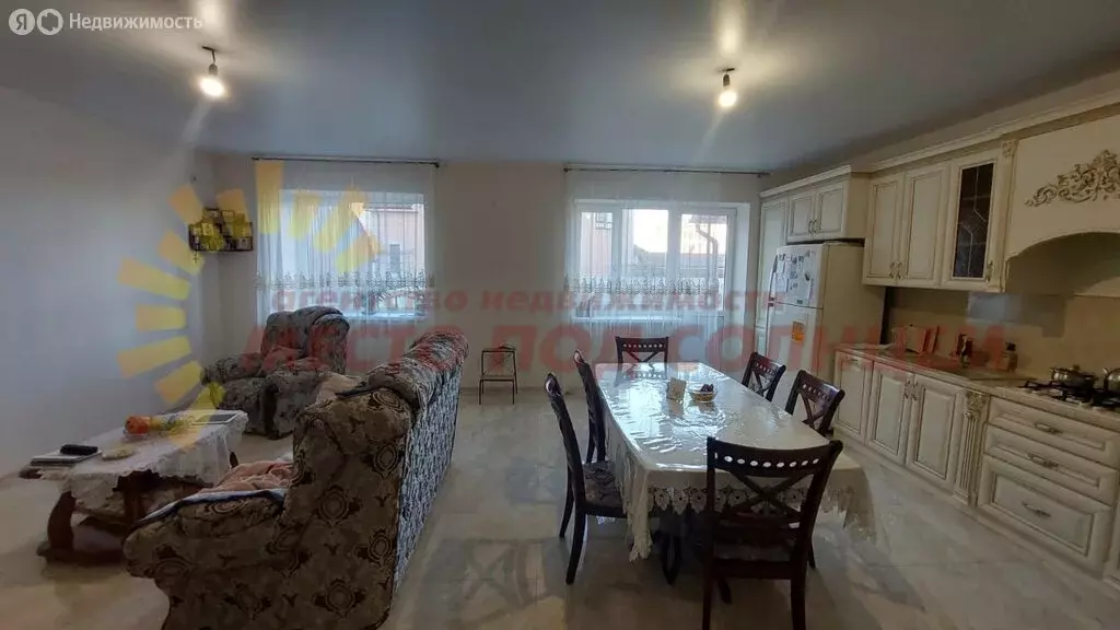 Дом в Ейск, улица Свободы (360 м) - Фото 2