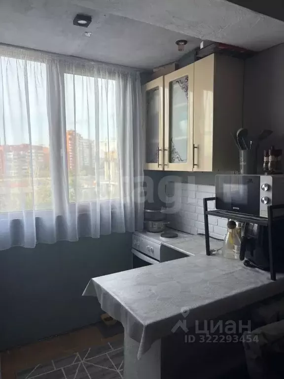 Студия Тюменская область, Тюмень ул. Мельникайте, 67 (13.0 м) - Фото 0