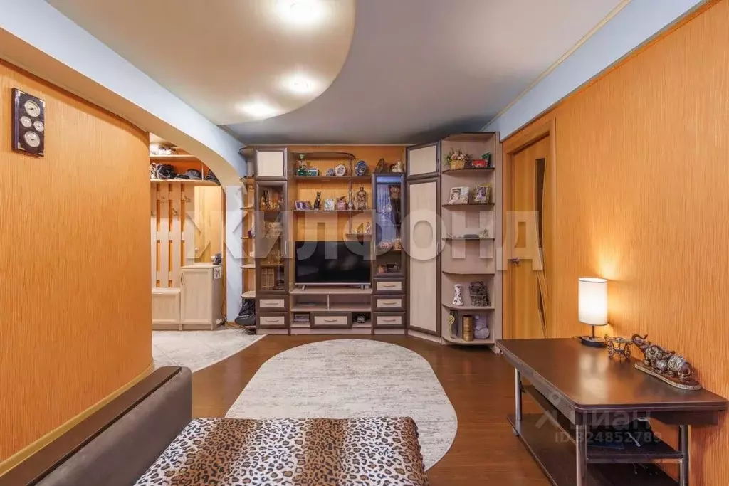 3-к кв. Брянская область, Брянск ул. 22-го съезда КПСС, 33 (47.7 м) - Фото 2