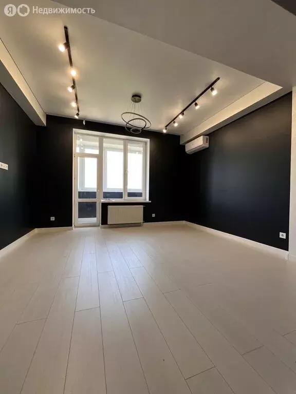 Квартира-студия: Массандра, Южнобережное шоссе, 1А (45 м) - Фото 0