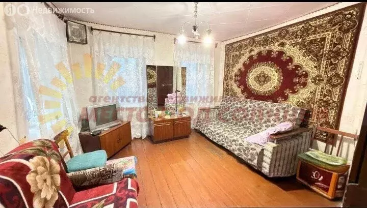 Дом в станица Старощербиновская, улица 3-го Интернационала (50 м) - Фото 1