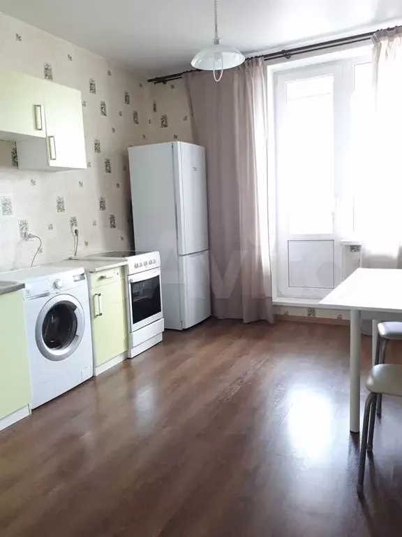 1-к. квартира, 40 м, 19/23 эт. - Фото 1