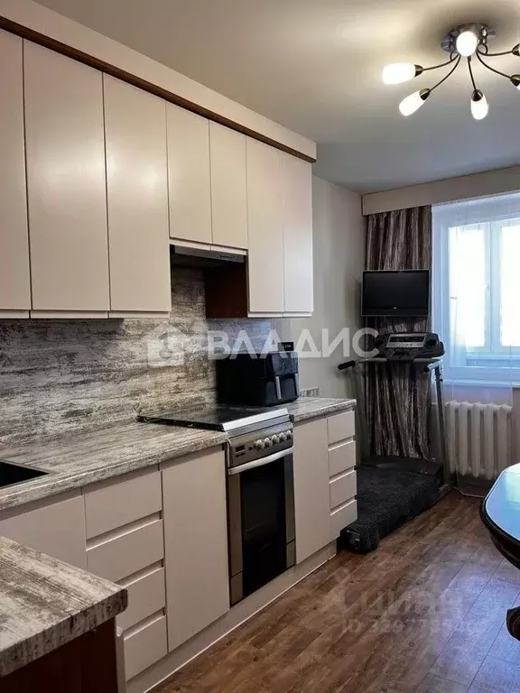 2-к кв. Марий Эл, Йошкар-Ола ул. Кирова, 15А (64.1 м) - Фото 2