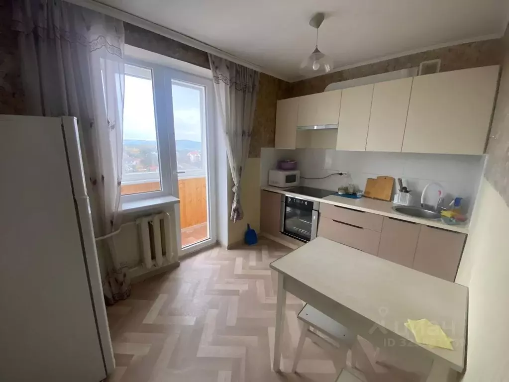 2-к кв. Крым, Симферополь ул. Промышленная, 23 (48.0 м) - Фото 2