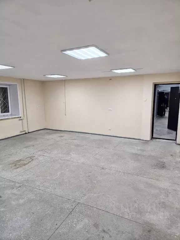 Помещение свободного назначения в Кировская область, Киров ул. ... - Фото 0
