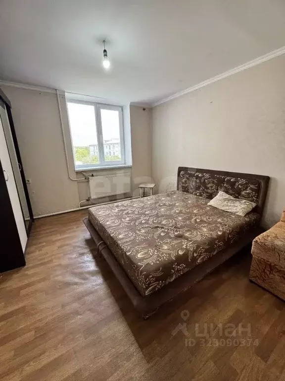 2-к кв. Крым, Белогорск ул. Нижнегорская, 68 (61.7 м) - Фото 1