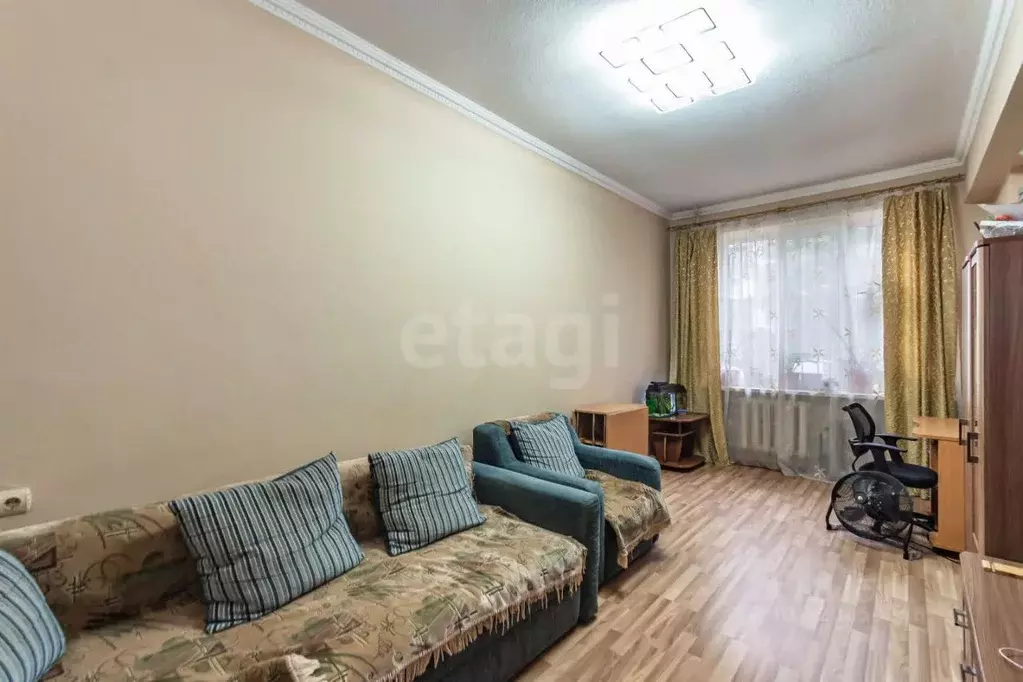 3-к кв. Ростовская область, Ростов-на-Дону Башкирская ул., 4 (90.0 м) - Фото 0