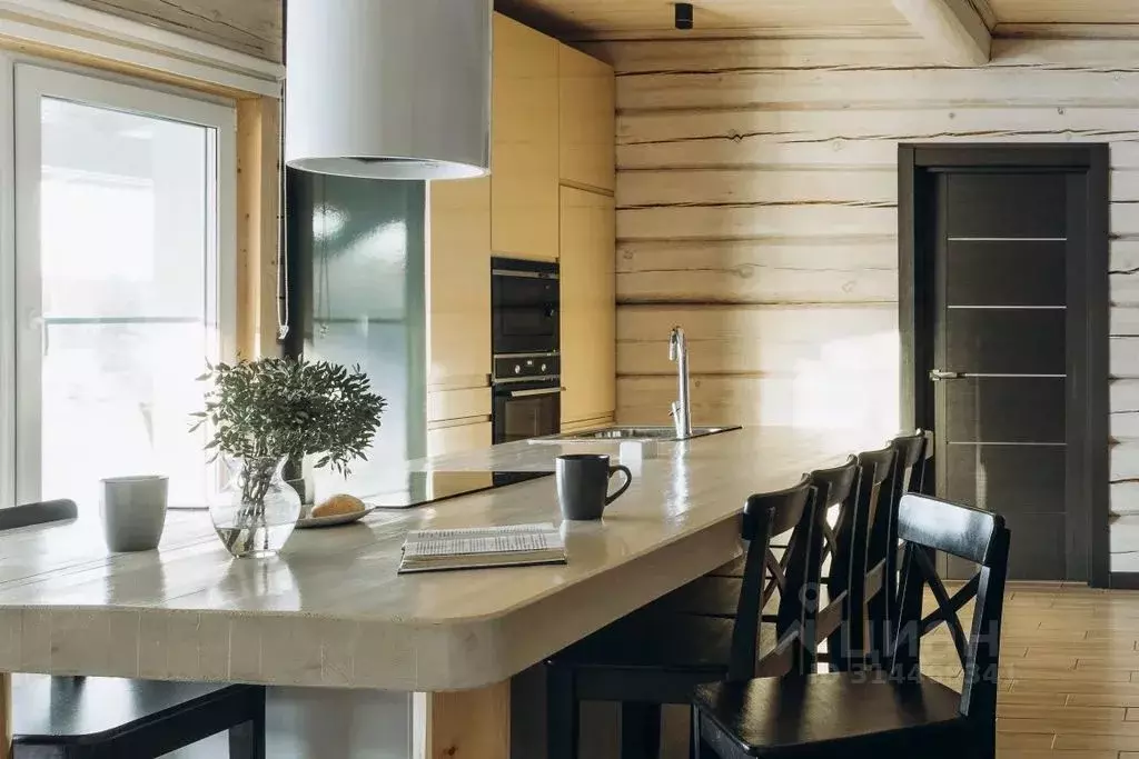 Дом в Карелия, Питкярантский муниципальный округ, д. Ууксу ул. ... - Фото 1