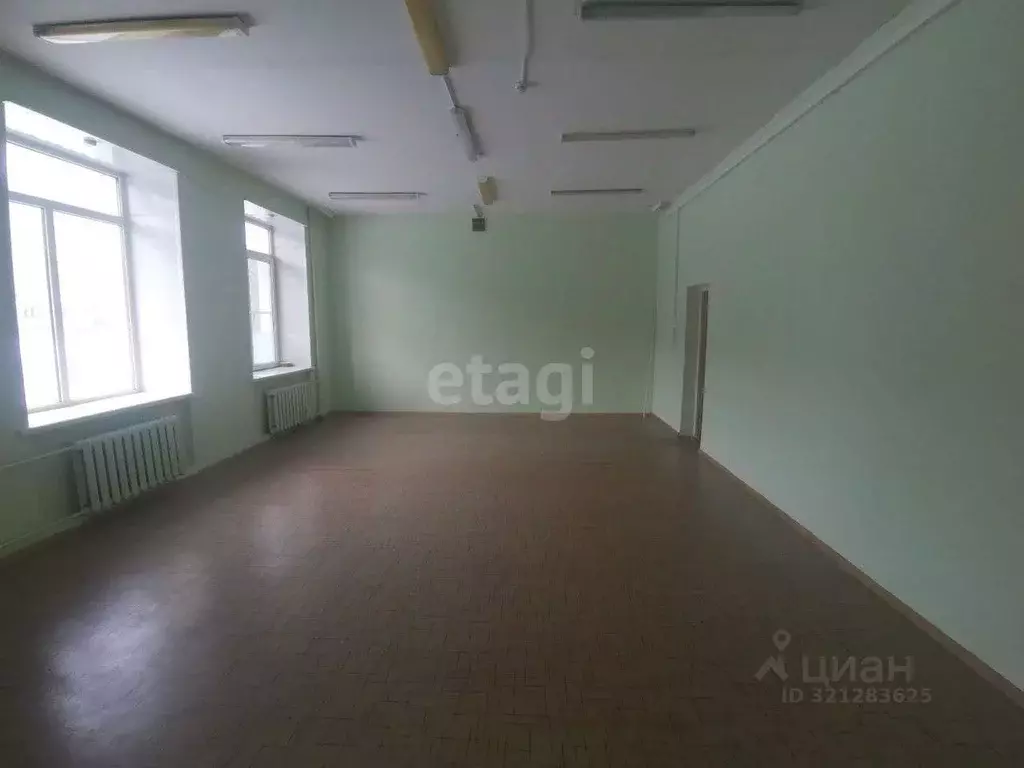 Торговая площадь в Архангельская область, Коряжма просп. Ленина, 21 ... - Фото 1