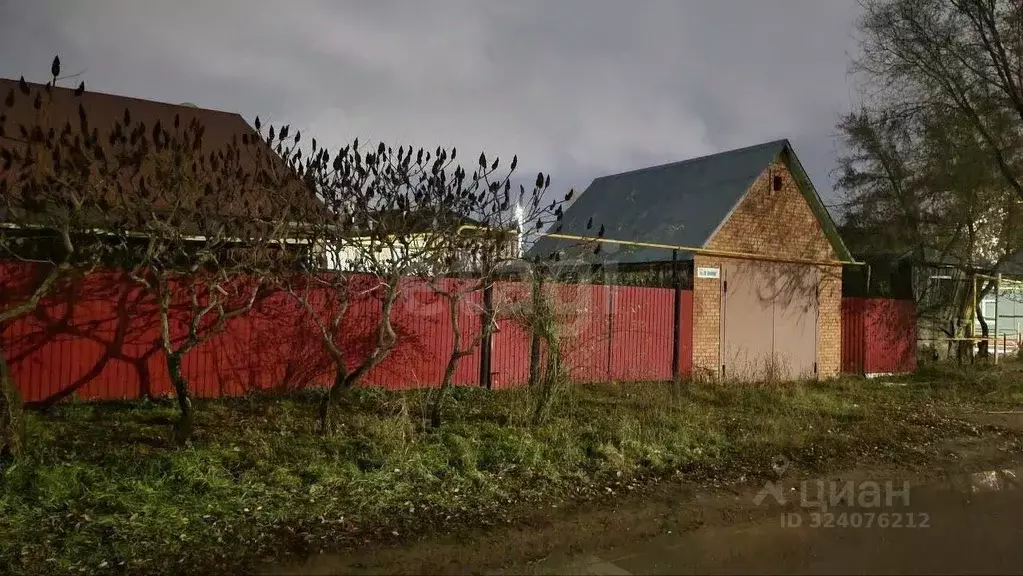 Дом в Оренбургская область, Бузулук ул. 10-я Линия, 24 (101 м) - Фото 1