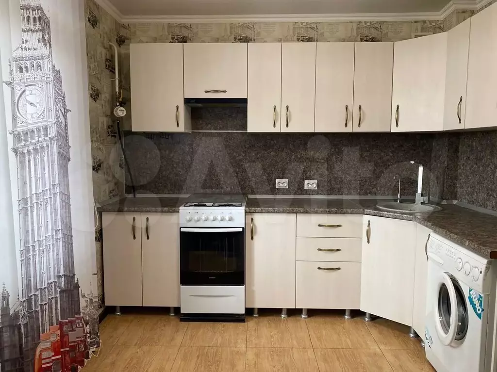 1-к. квартира, 35 м, 1/3 эт. - Фото 0