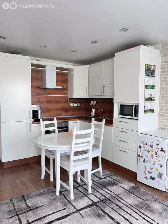 3-комнатная квартира: Новосибирск, Кубовая улица, 92 (72 м) - Фото 1