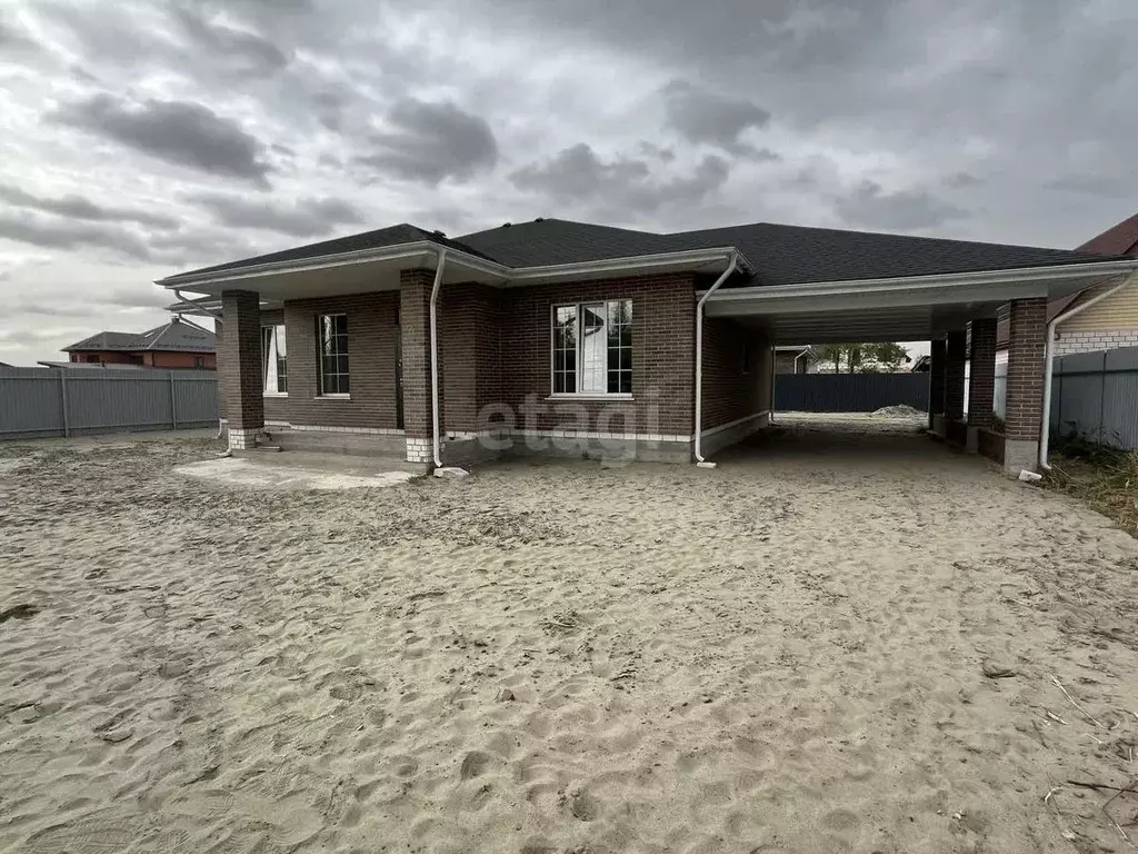 Дом в Брянская область, Брянск ул. Абашева (160 м) - Фото 1