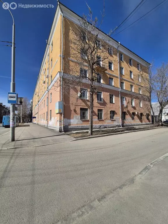 1к в -комнатной квартире (18 м) - Фото 0