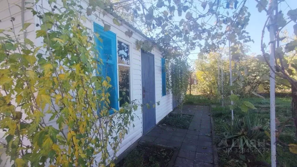 Дом в Краснодарский край, Темрюкский район, пос. Сенной Береговой ... - Фото 1