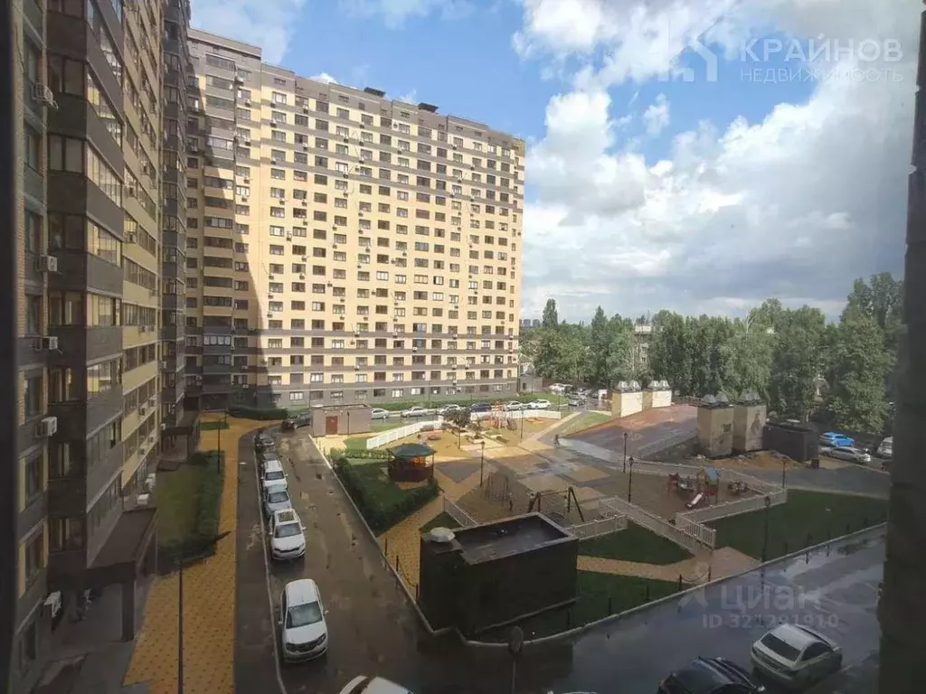 3-к кв. Воронежская область, Воронеж ул. Кривошеина, 13/13 (80.4 м) - Фото 1