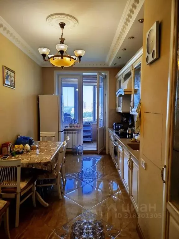 3-к кв. Московская область, Реутов Лесная ул., 11 (110.0 м) - Фото 0