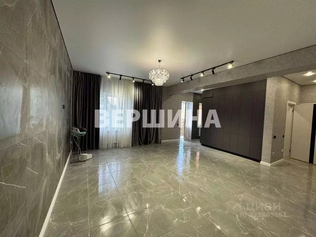 3-к кв. Ставропольский край, Кисловодск ул. 8 Марта, 37 (109.0 м) - Фото 1