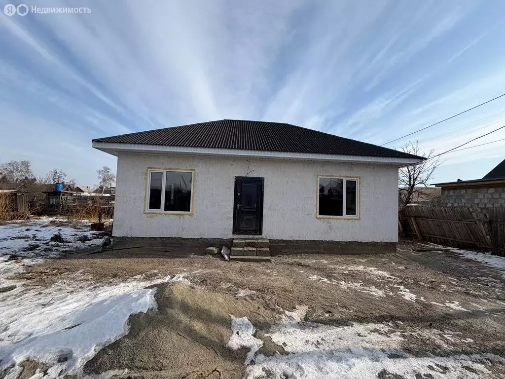 Дом в Абакан, Первомайская площадь (73.7 м) - Фото 1