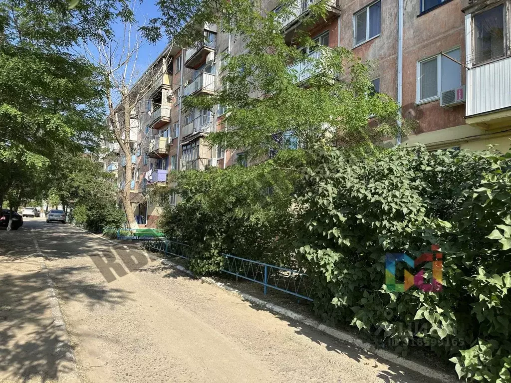 2-к кв. Калмыкия, Элиста 4-й мкр, 27 (45.7 м) - Фото 0