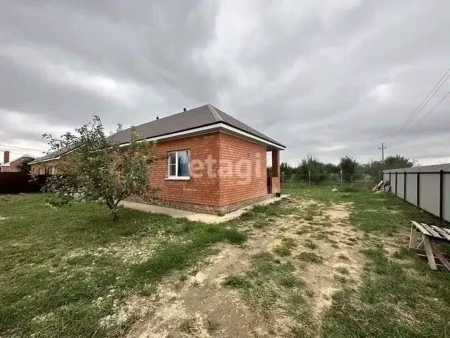 Дом в Краснодарский край, Ейский район, с. Кухаривка  (70 м) - Фото 0