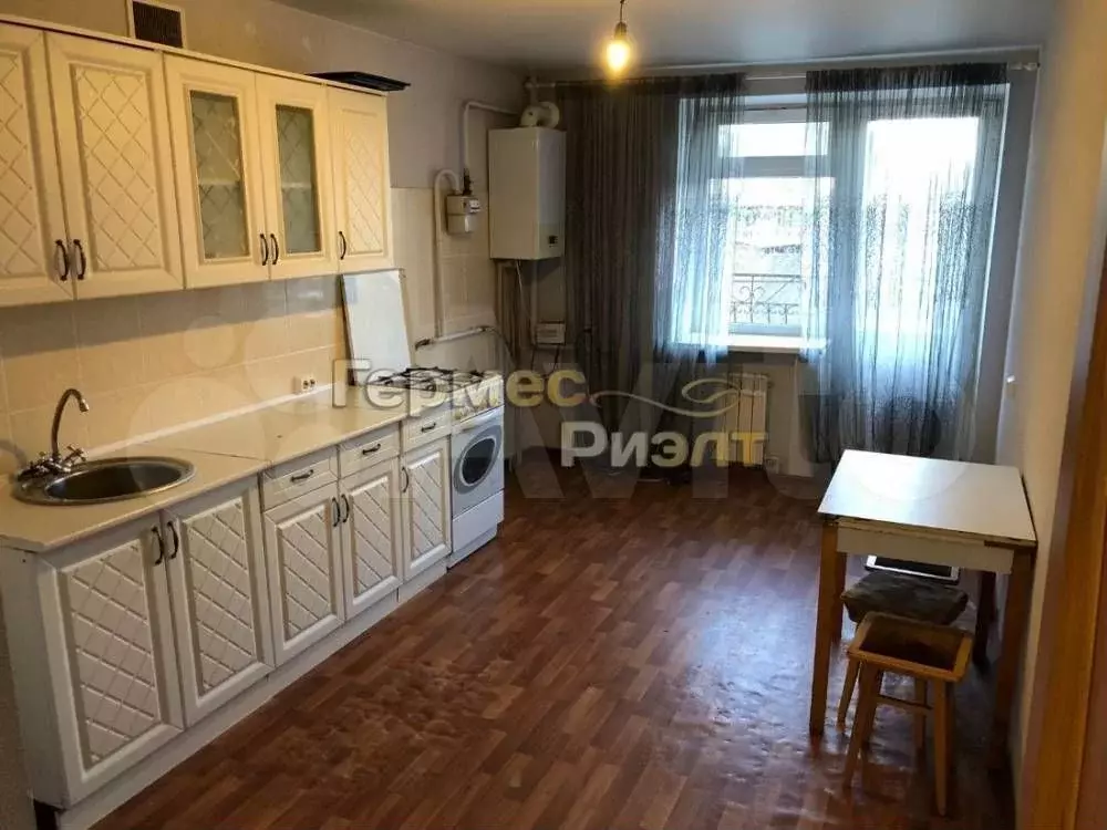 3-к. квартира, 80 м, 1/6 эт. - Фото 0