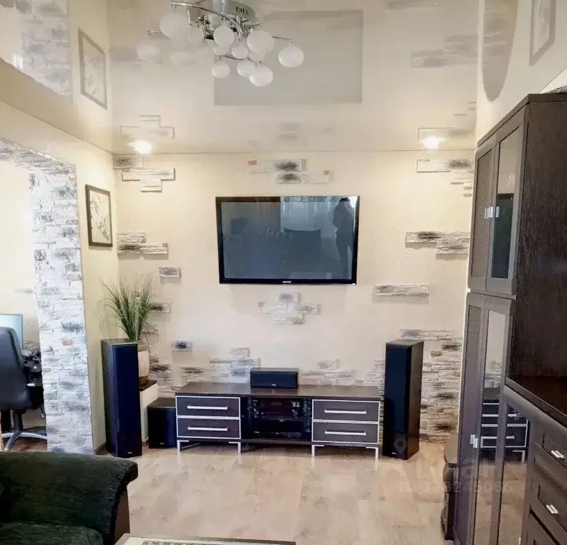 2-к кв. Самарская область, Самара ул. Зои Космодемьянской, 5 (50.0 м) - Фото 1