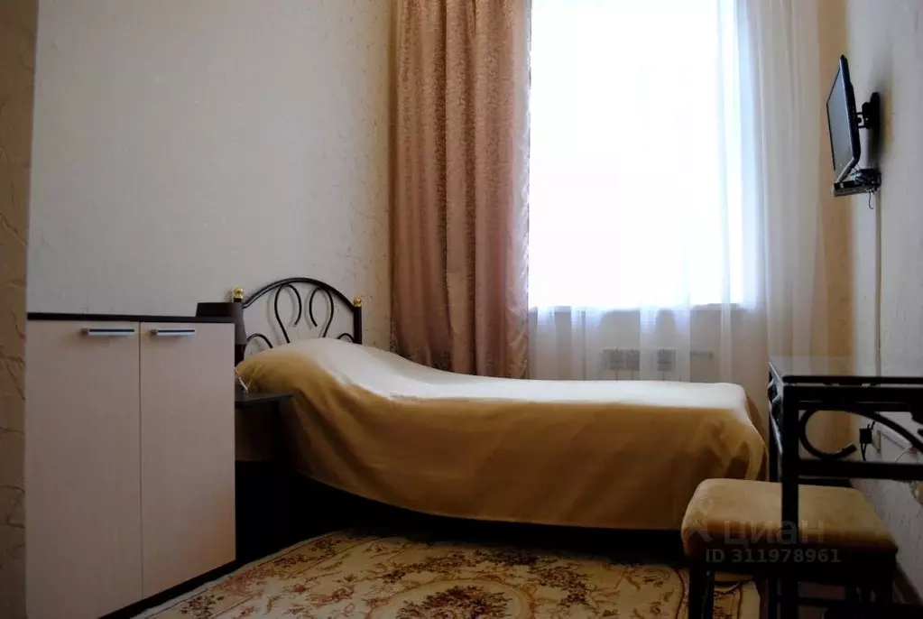 Комната Крым, Феодосия бул. Старшинова, 1 (13.0 м) - Фото 1