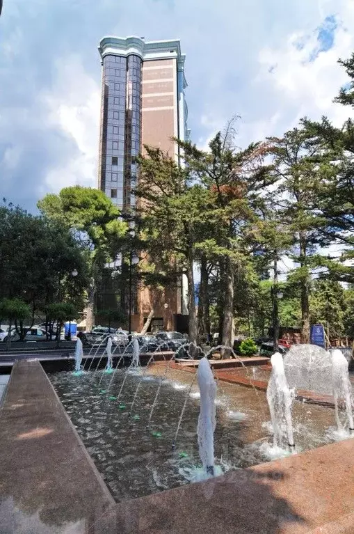 3-к кв. Крым, Ялта проезд Парковый, 9 (70.0 м) - Фото 1