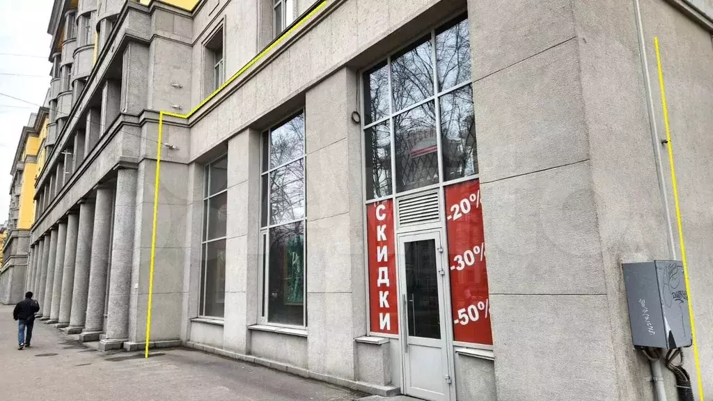 100м трафик, витрины, в шаге от м.Фрунзенская - Фото 0