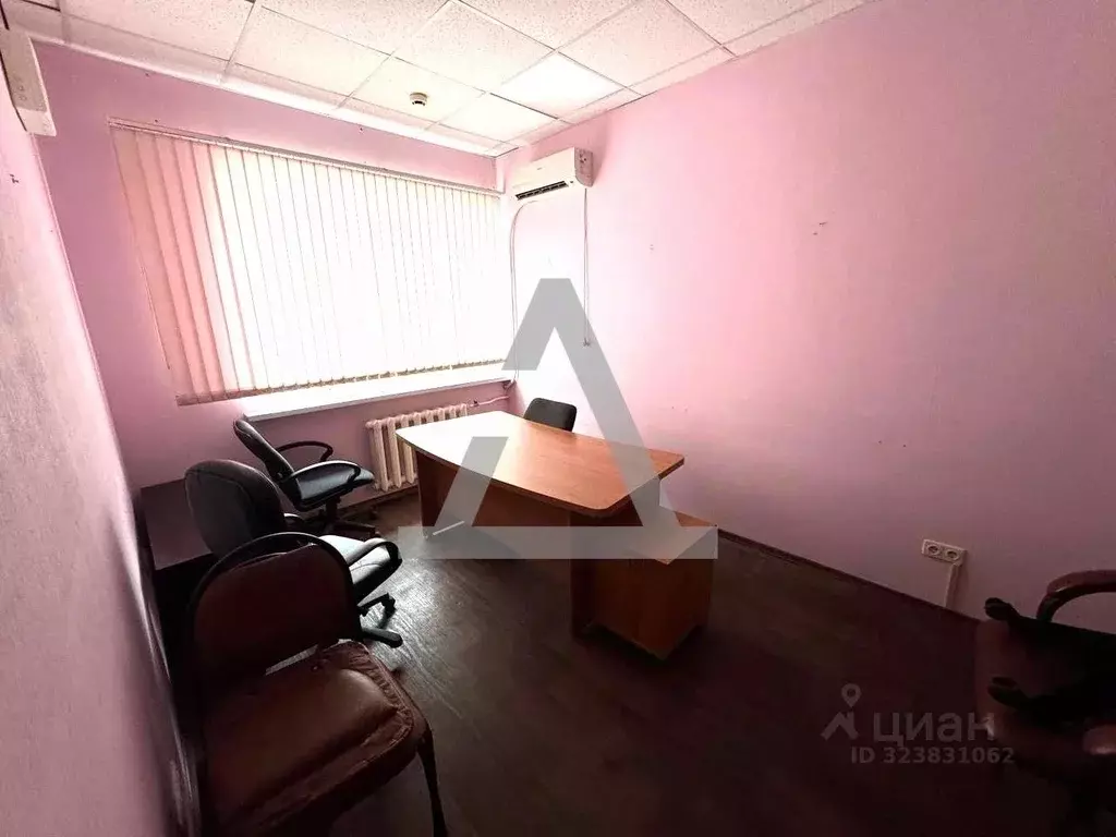 Офис в Самарская область, Самара Революционная ул., 70с3 (50 м) - Фото 2