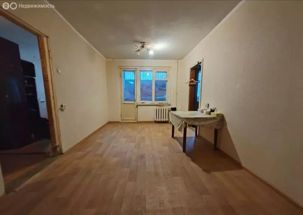 3-комнатная квартира: Саратов, Перспективная улица, 31Б (52 м) - Фото 1