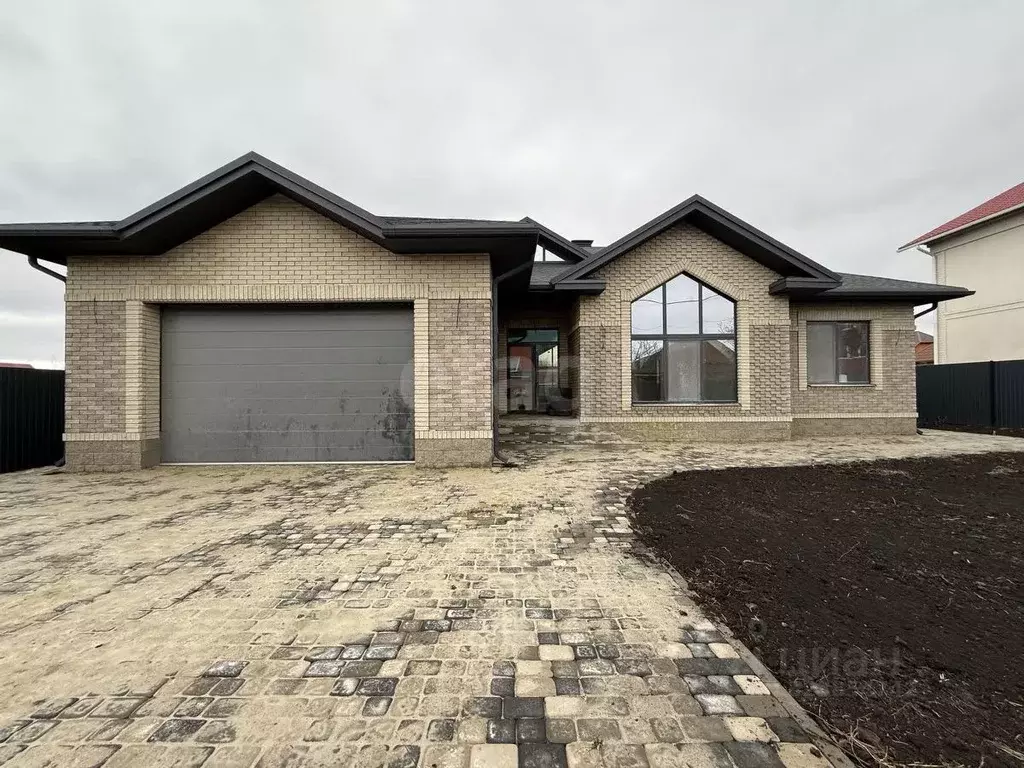 Дом в Белгородская область, Белгородский район, Дубовское с/пос, пос. ... - Фото 1