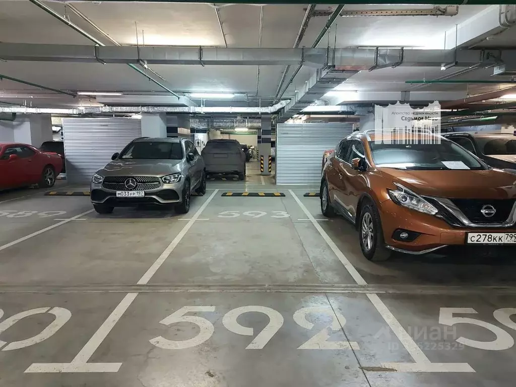 Гараж в Москва Маломосковская ул., 14 (23 м) - Фото 1