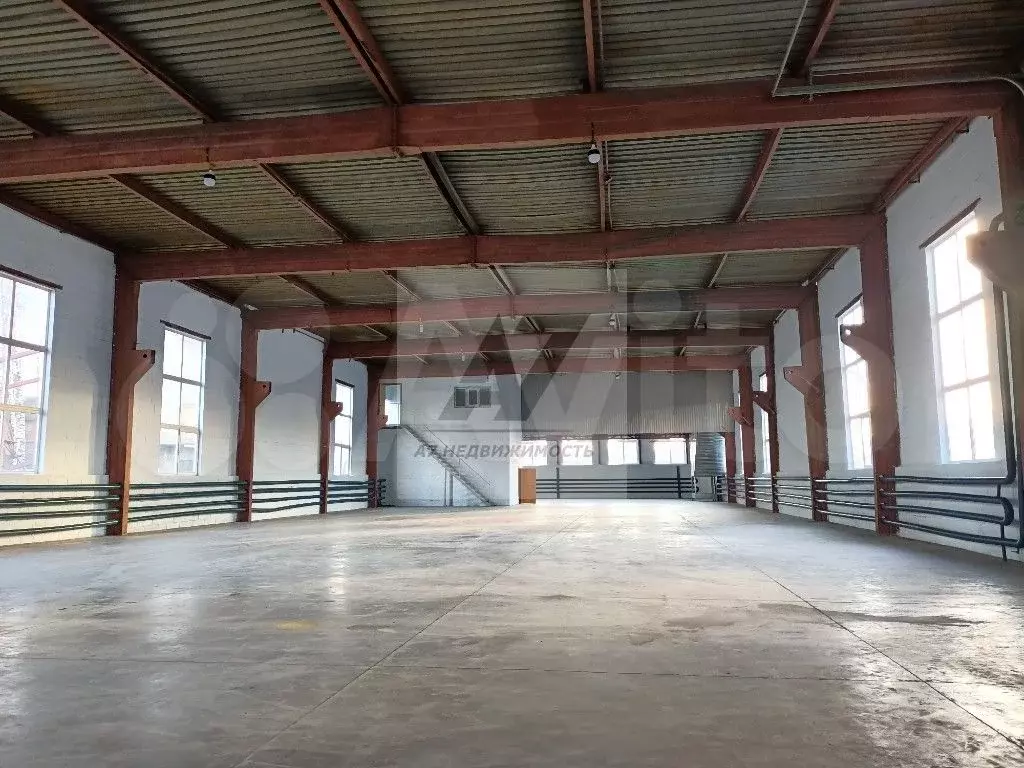 Сдам помещение свободного назначения, 1200 м - Фото 0