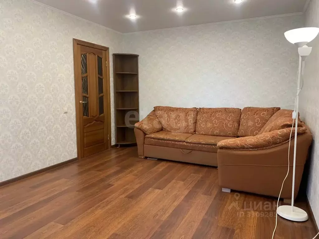 2-к кв. Саратовская область, Саратов ул. Имени В.Г. Клочкова, 15 (48.6 ... - Фото 1
