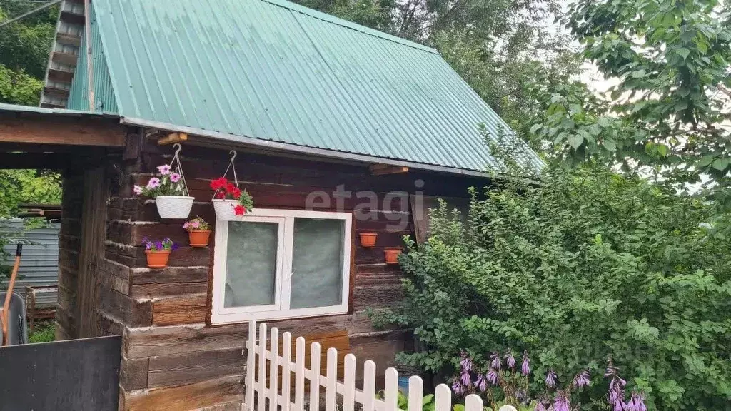 Дом в Амурская область, Благовещенск Фабричный пер. (75 м) - Фото 0