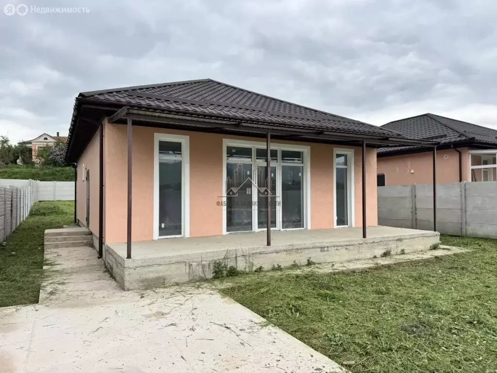 Дом в Добровское сельское поселение, село Заречное, улица имени Г.В. ... - Фото 1