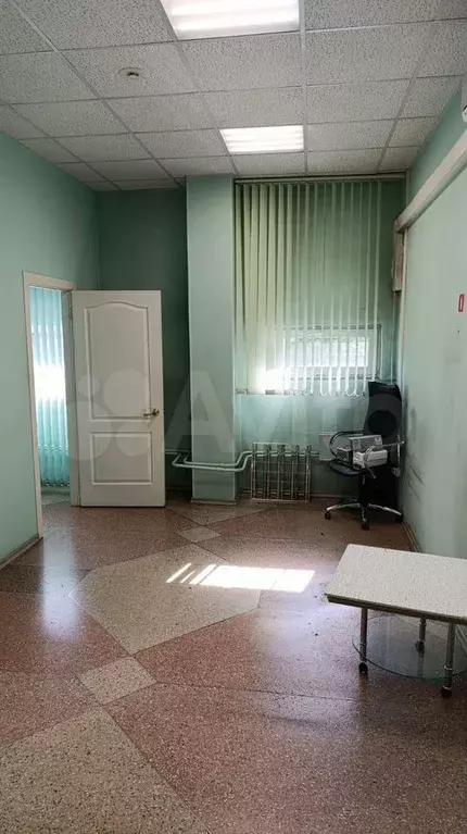 Офис.блок на ул.Семьи Шамшиных, 55 м2, 2 этаж, 3 каб., кондиционер - Фото 0