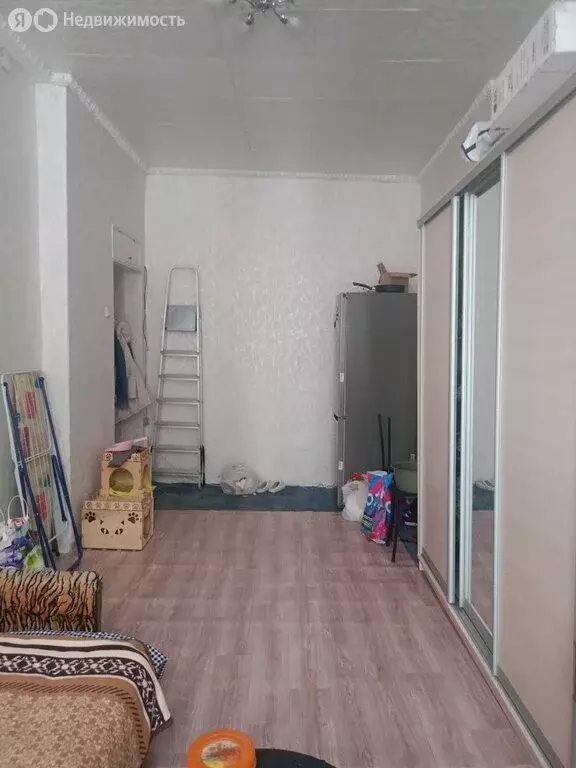 1к в 4-комнатной квартире (18 м) - Фото 2