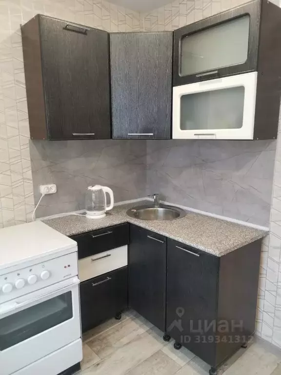 1-к кв. Алтайский край, Барнаул ул. Юрина, 182 (35.0 м) - Фото 0