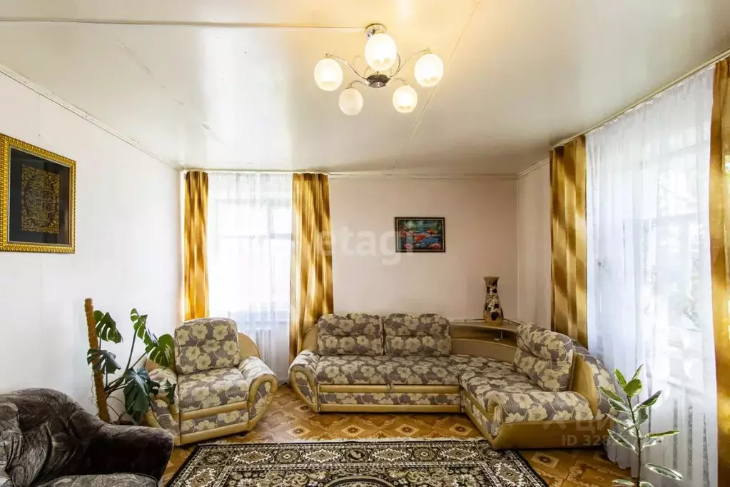 Дом в Тюменская область, Тюменский муниципальный округ, с. Чикча ул. ... - Фото 1