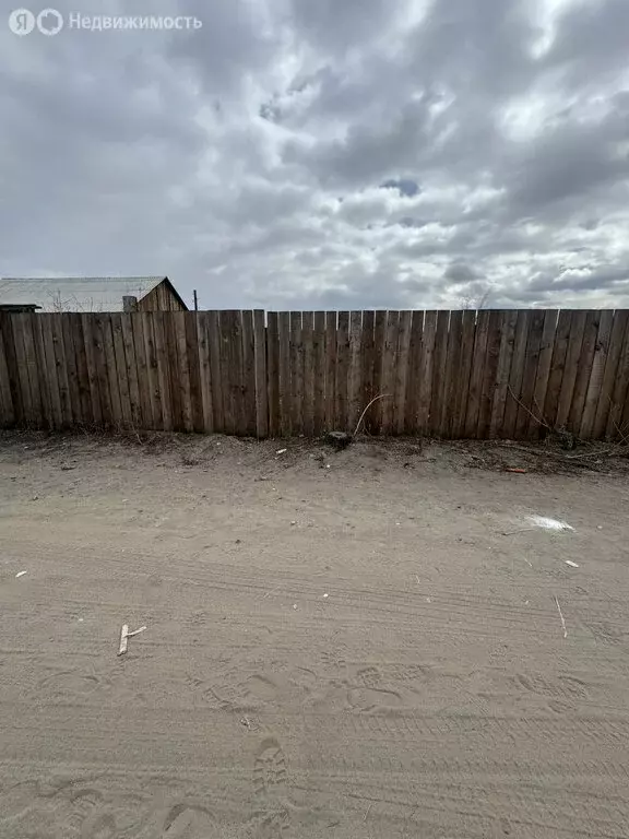 Участок в Кызыл, улица Чульдума (7 м) - Фото 2