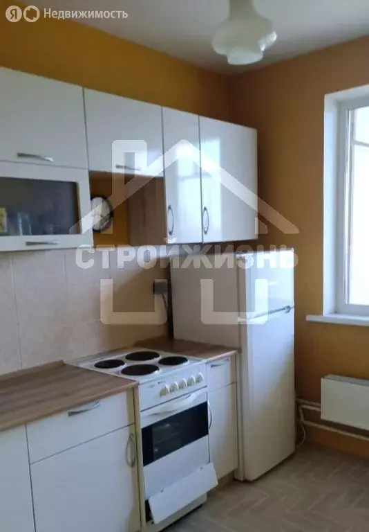 2-комнатная квартира: Екатеринбург, жилой район Комсомольский, ... - Фото 0
