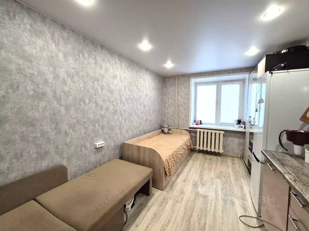 Комната Омская область, Омск ул. Петра Ильичева, 2 (11.2 м) - Фото 2