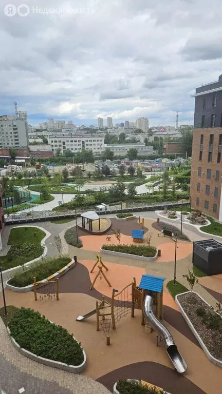 1-комнатная квартира: Екатеринбург, улица Свердлова, 32Б (33.2 м) - Фото 1