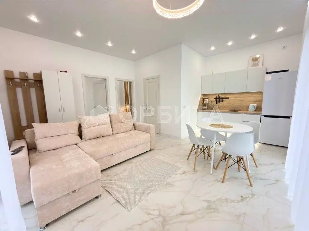 Дом в Тюменская область, Тюменский муниципальный округ, д. Зырянка  ... - Фото 1