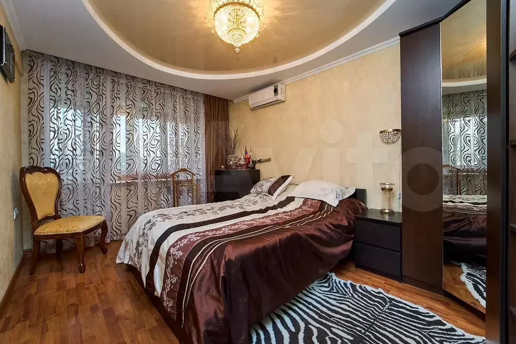 3-к. квартира, 70 м, 5/5 эт. - Фото 1