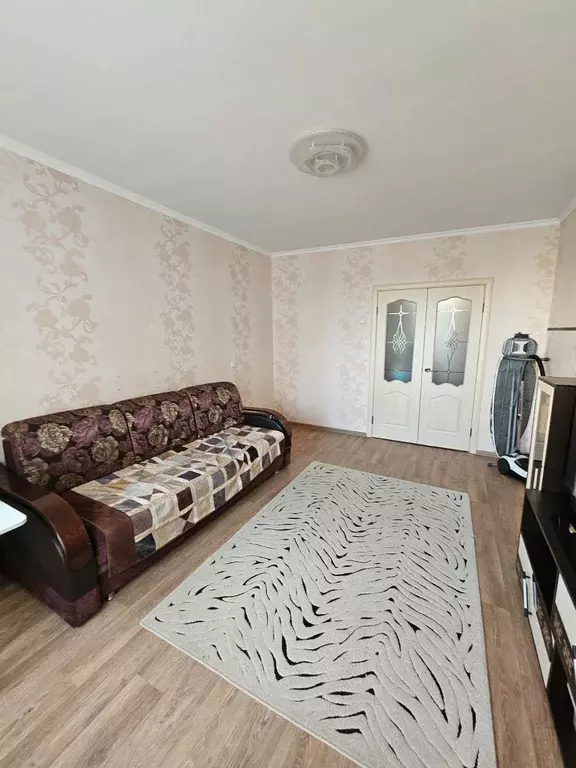 Продаётся 3-к квартира, 65.8 м - Фото 1